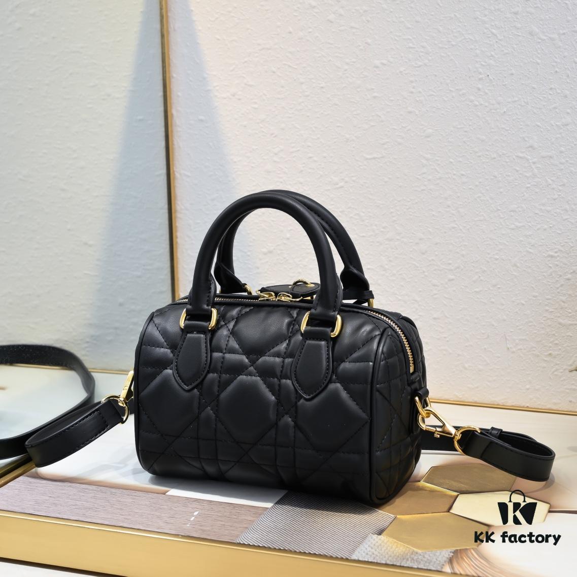 Dior Groove 20.25 Handbag