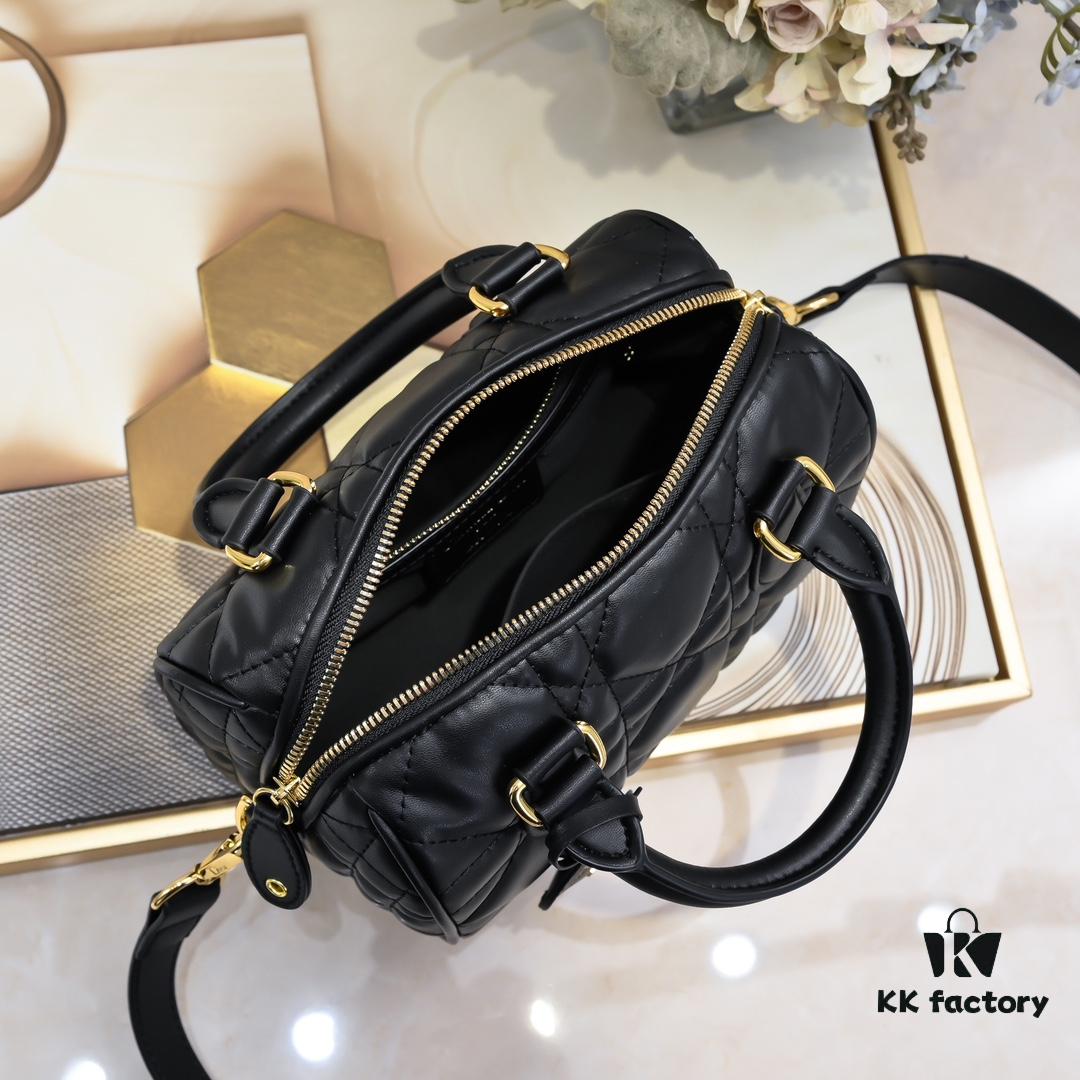 Dior Groove 20.25 Handbag