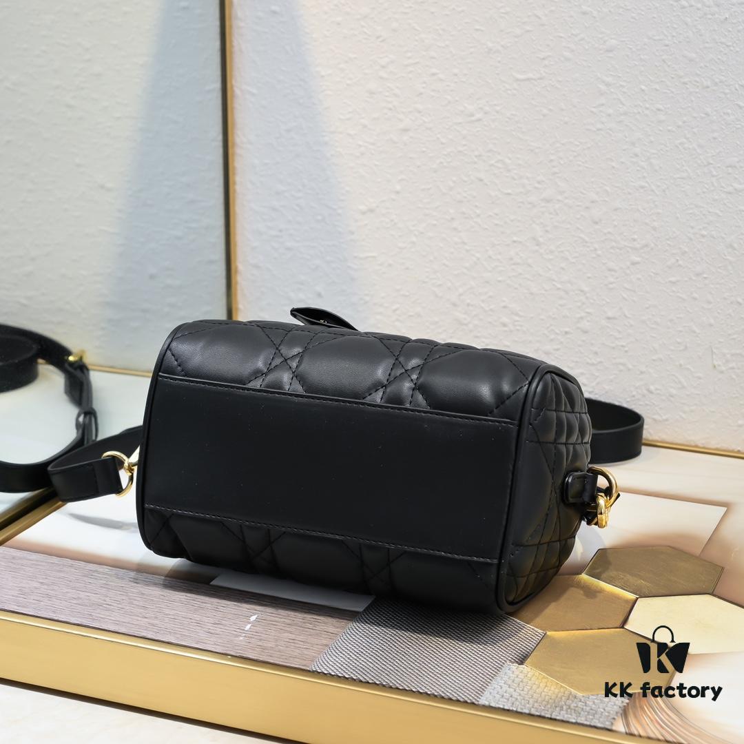 Dior Groove 20.25 Handbag