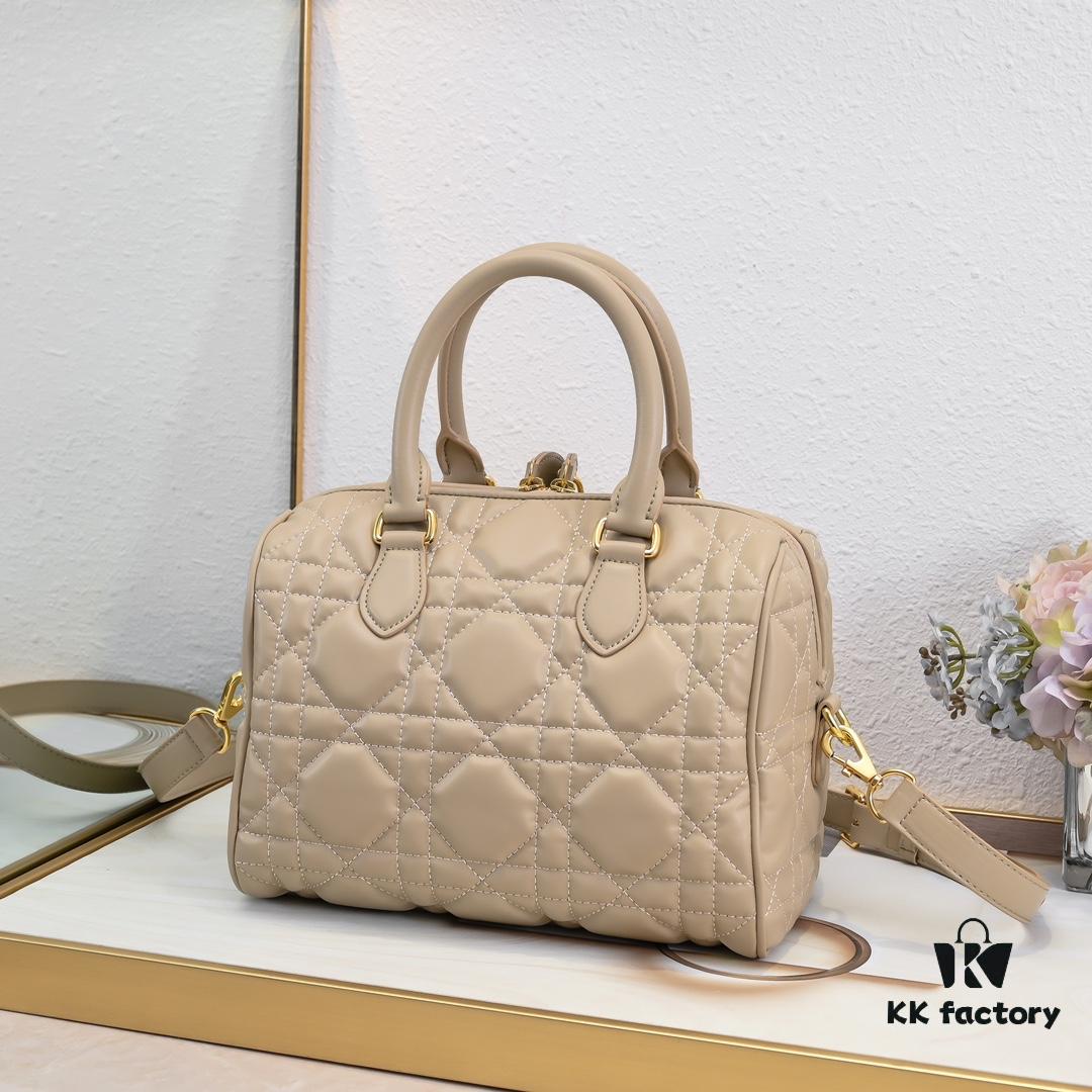 Dior Groove .25 Handbag