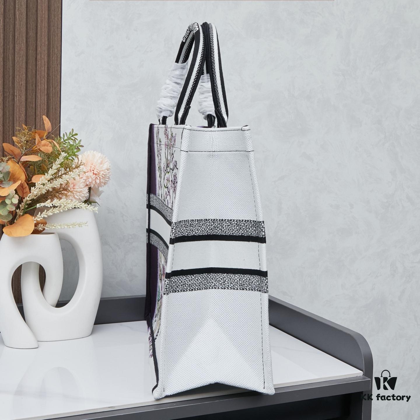 Original Order Embroidered Large Size Di0r Book Tote