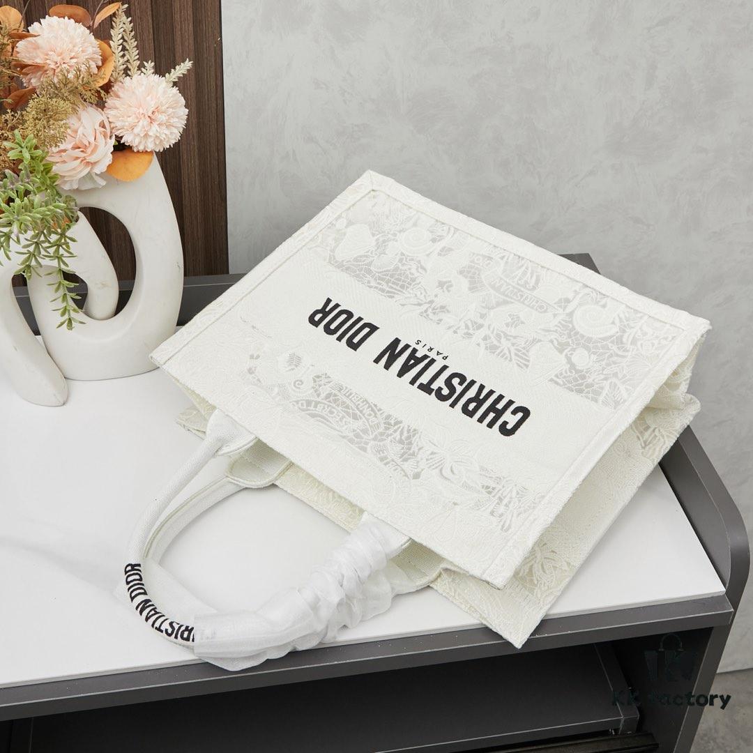 Original Order Embroidered Medium Di0r Book Tote