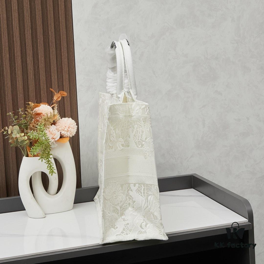 Embroidered Large Size [Di0r Book Tote]