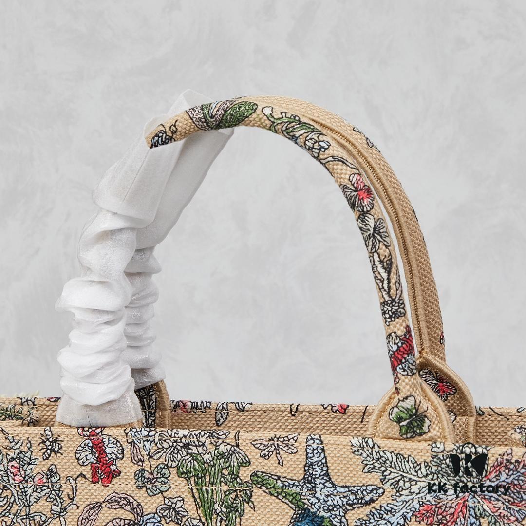 Original Order Embroidered Medium Di0r Book Tote