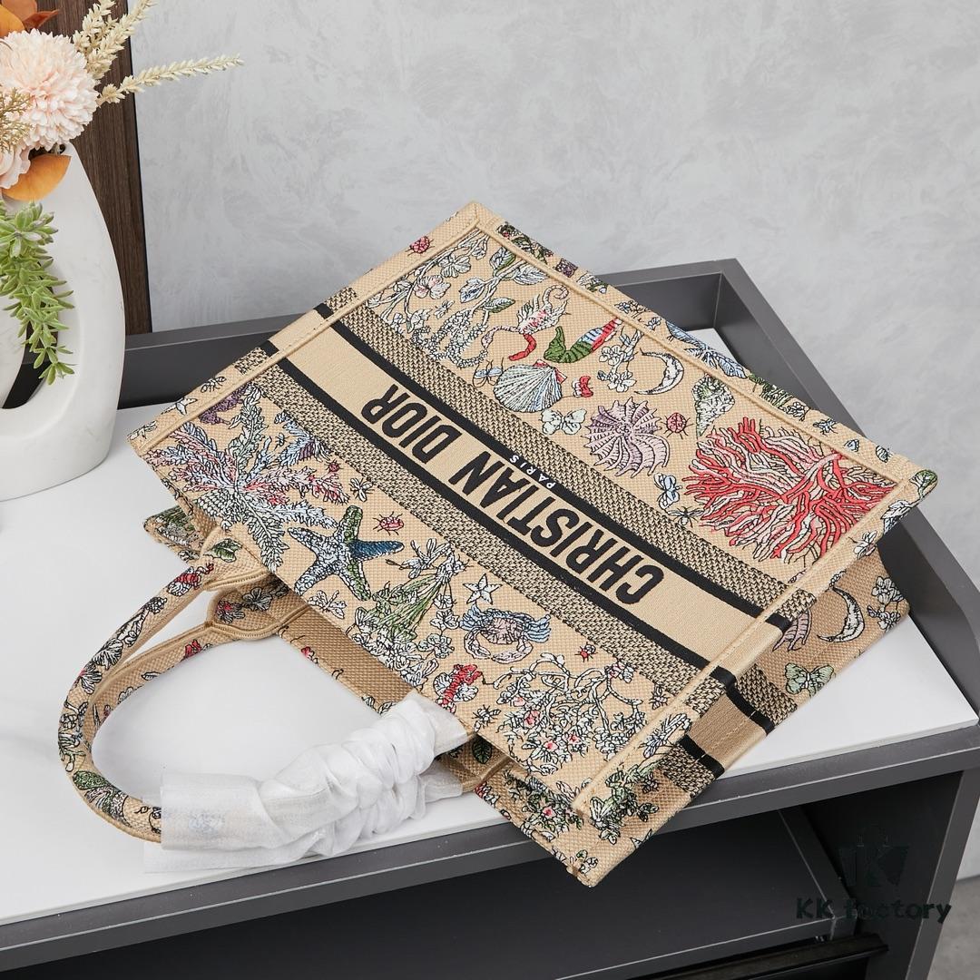 Original Order Embroidered Medium Di0r Book Tote