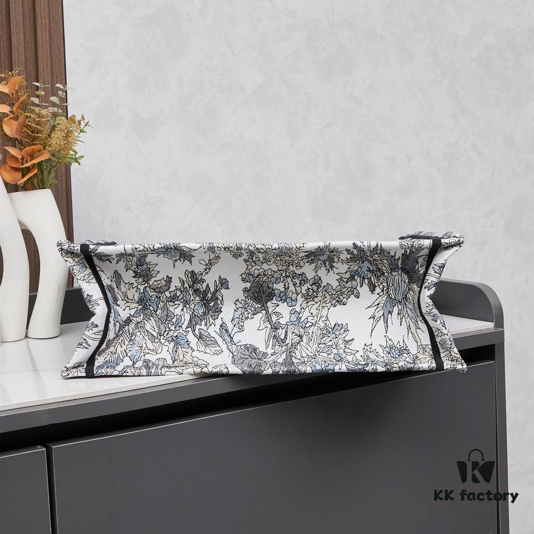 Embroidered Large Size [Di0r Book Tote]