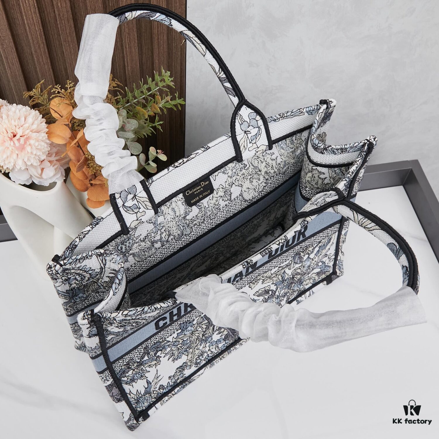 Original Order Embroidered Medium Di0r Book Tote