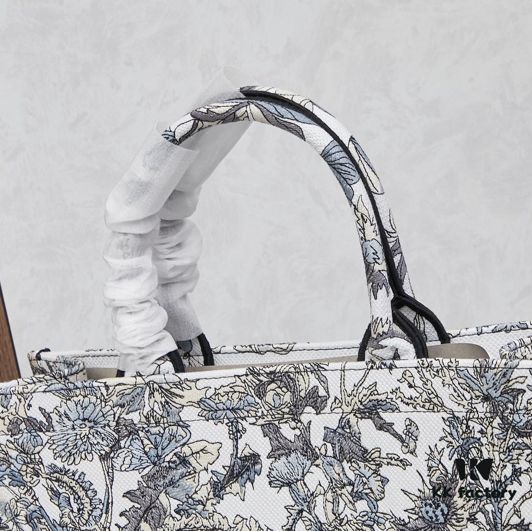 Embroidered Large Size [Di0r Book Tote]