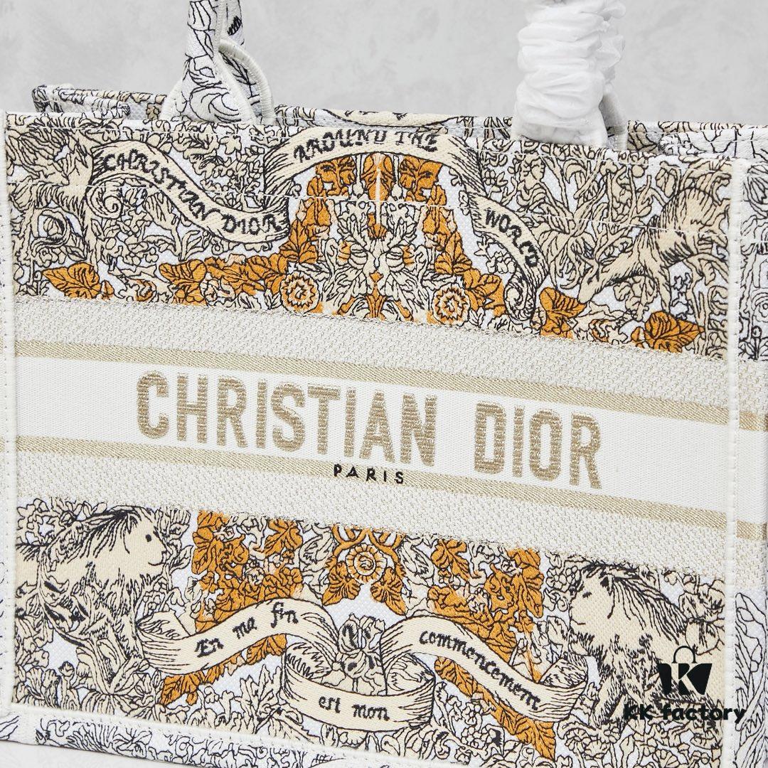 Original Order Embroidered Medium [Di0r Book Tote]