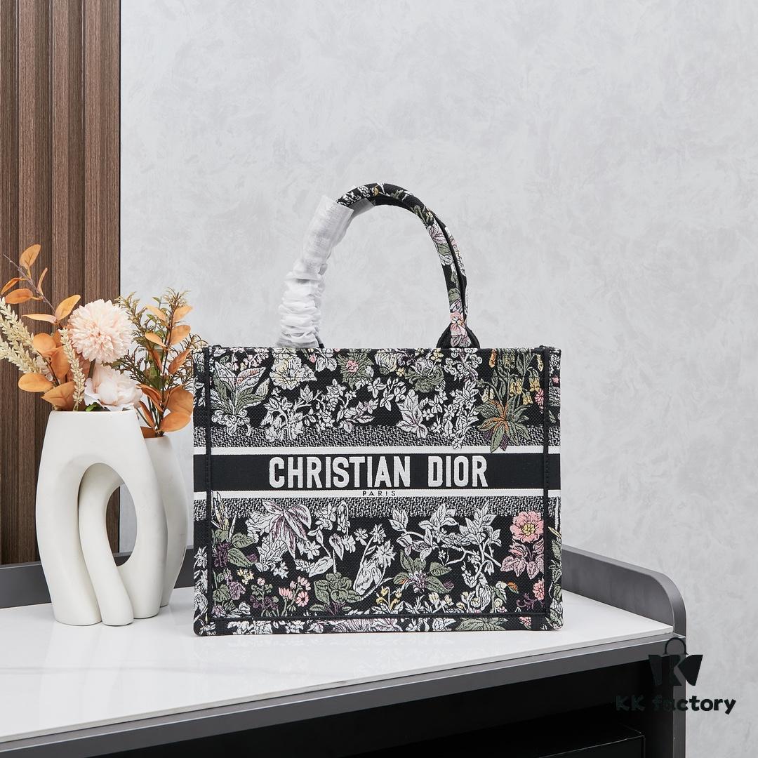 Original Order Embroidered Medium Di0r Book Tote