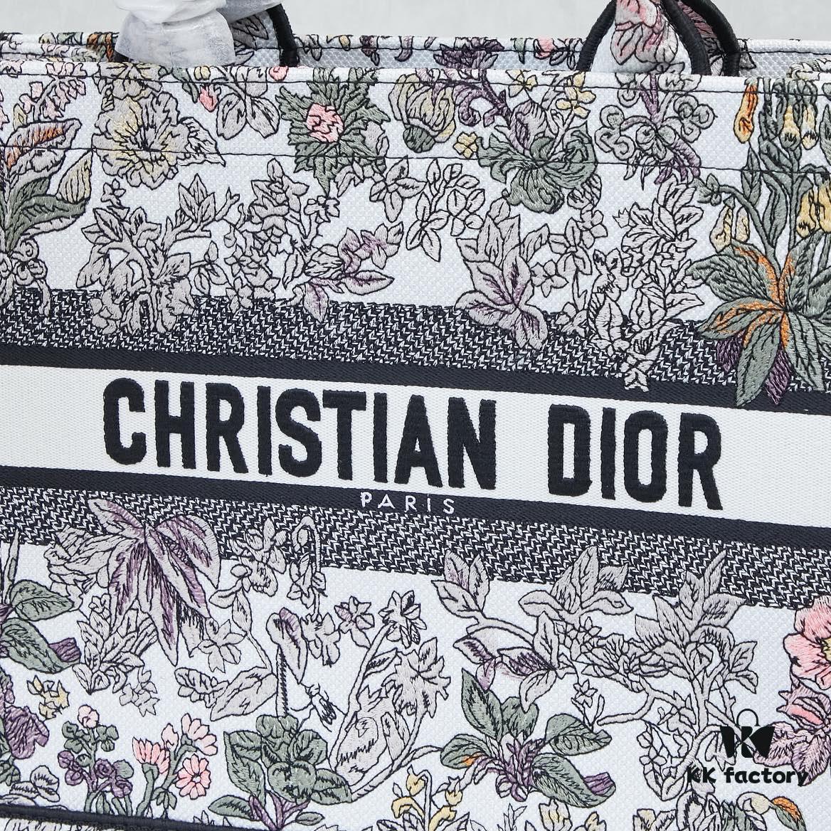 Original Order Embroidered Medium [Dior Book Tote]