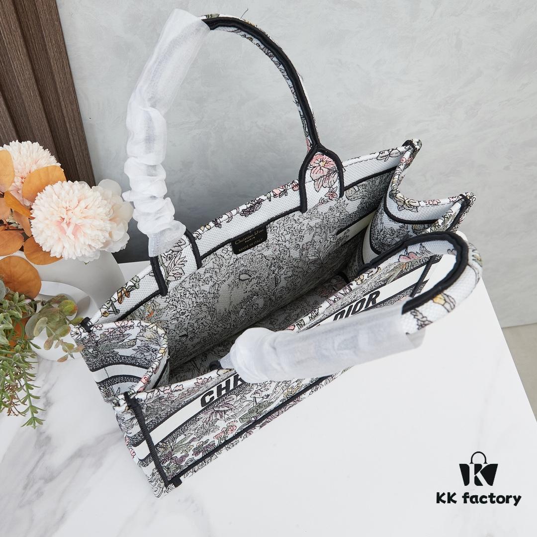 Original Order Embroidered Medium [Dior Book Tote]