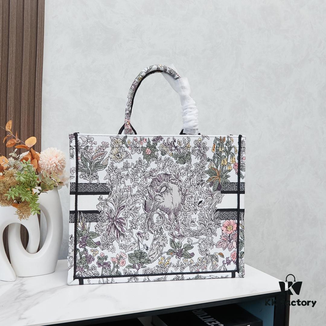 Embroidered Large Size [Dior Book Tote]