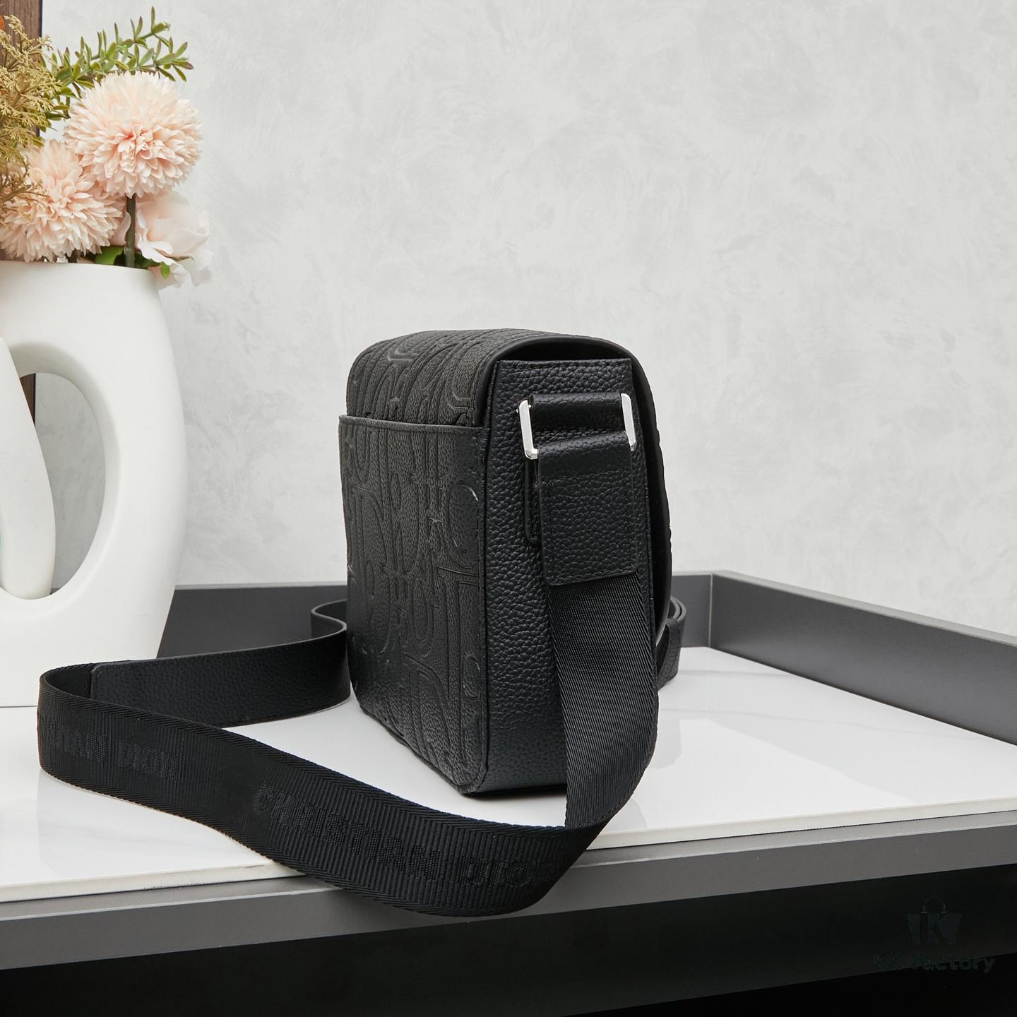 The Perfect Breeze Comes with the Box ||| A Romantic Encounter with Time