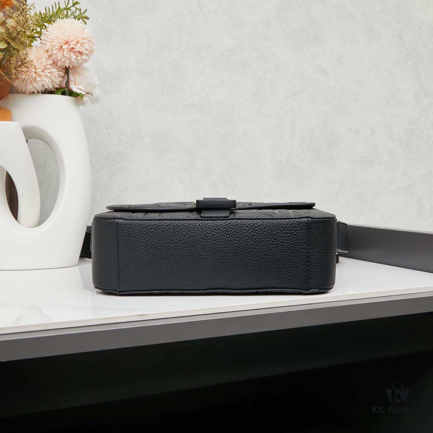 The Perfect Breeze Comes with the Box ||| A Romantic Encounter with Time