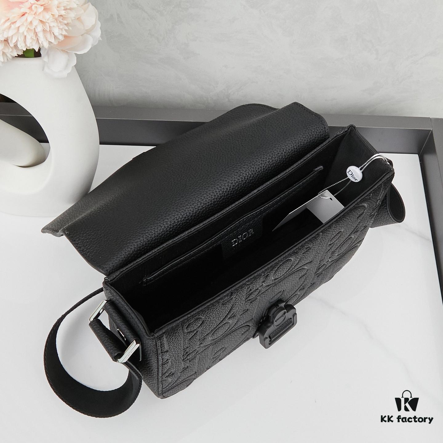 The Perfect Breeze Comes with the Box ||| A Romantic Encounter with Time