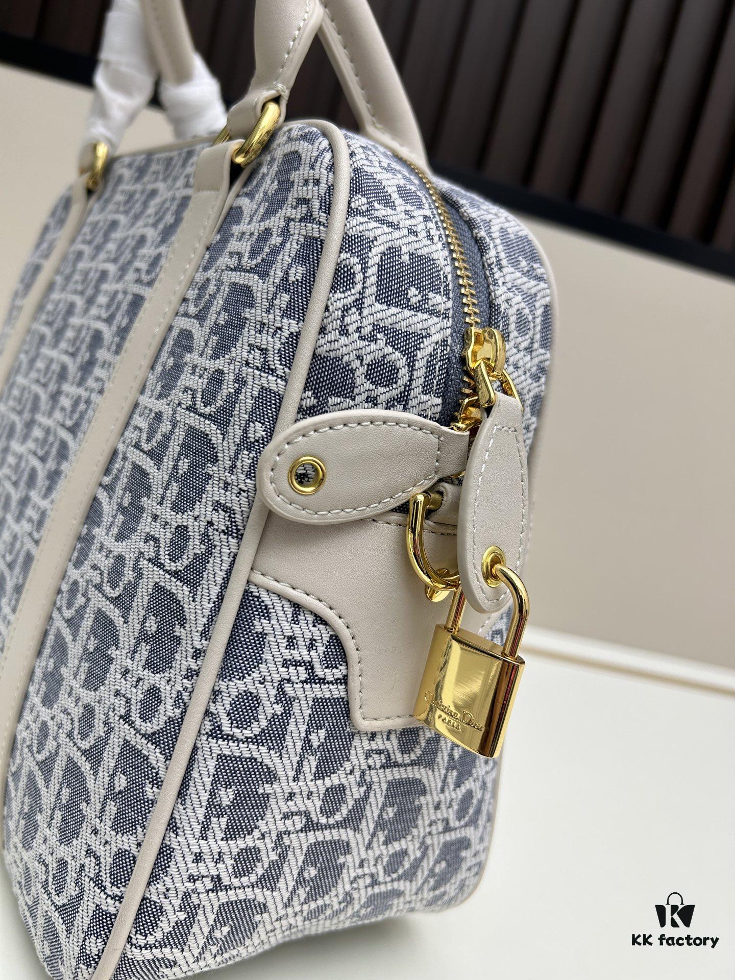 Large D-Vibe Bowling Bag in Blue Oblique Print