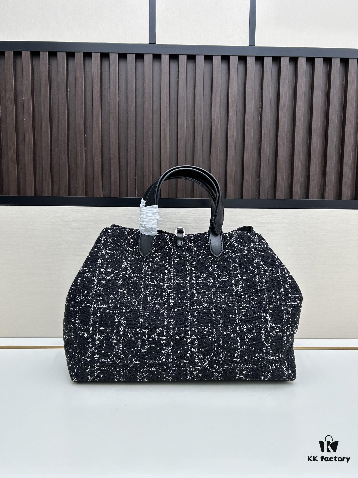 Large Dior Toujours Bag