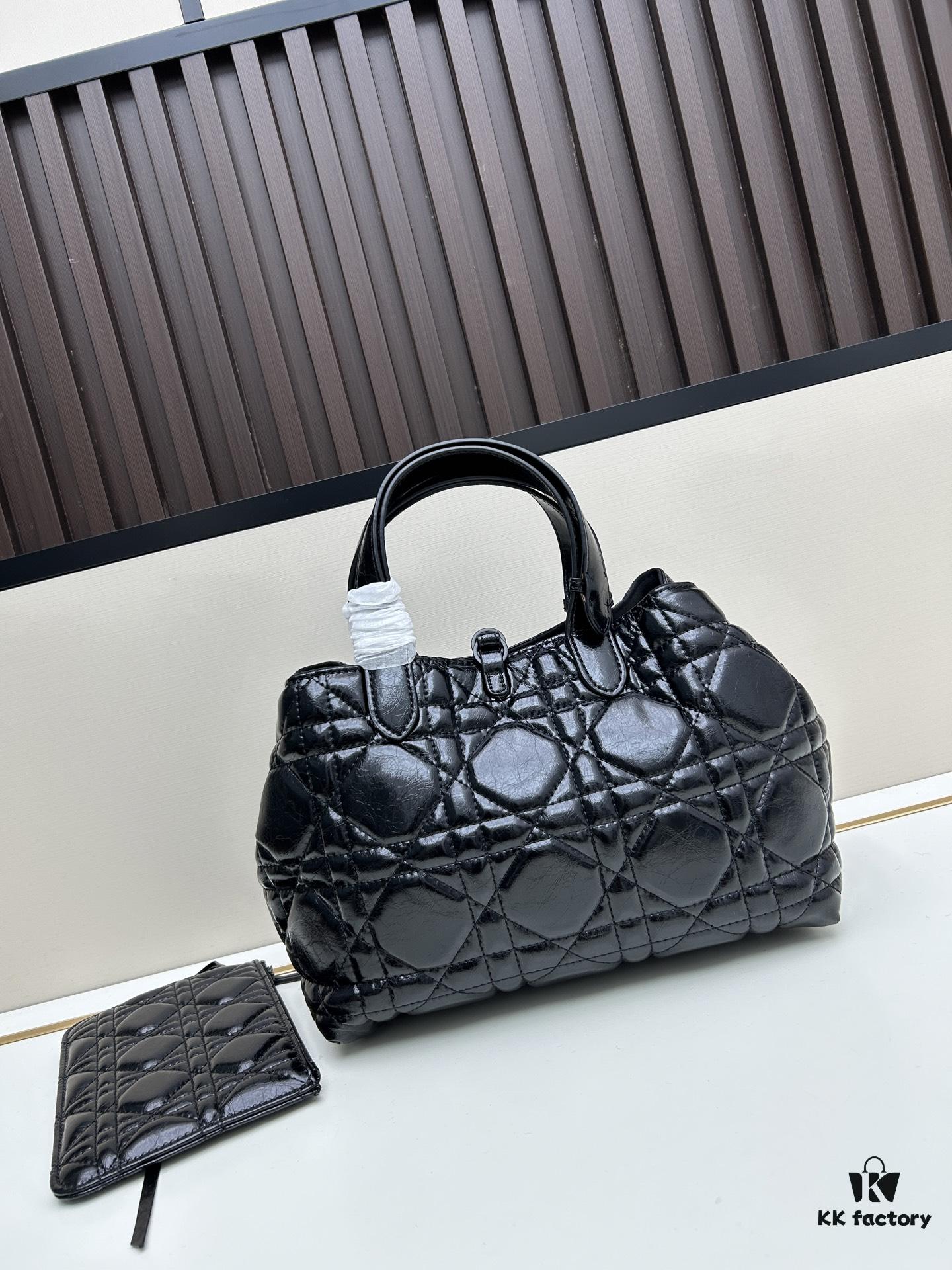 Medium-sized Oil-waxed Calfskin Dior Toujours Bag