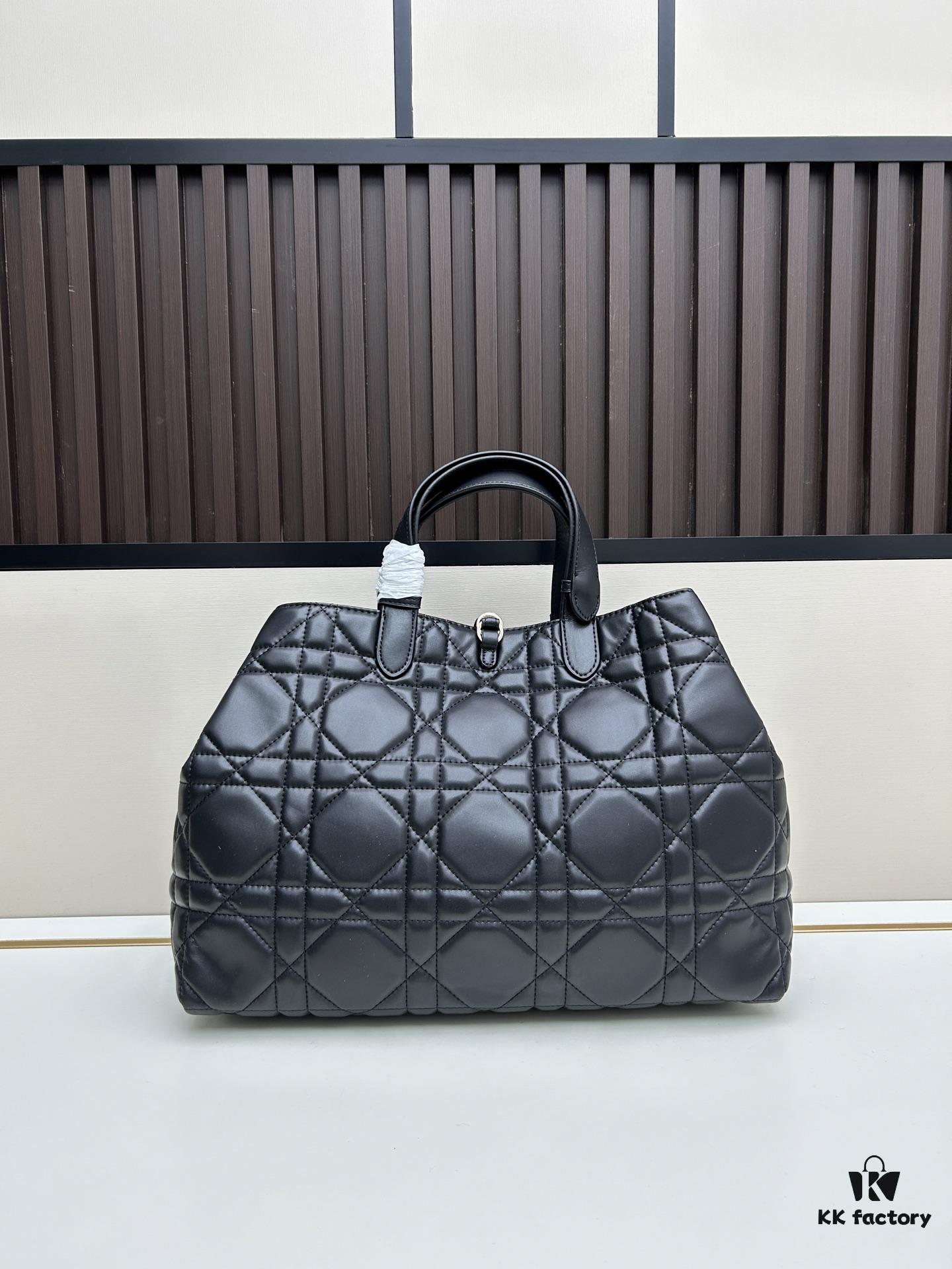 Large Dior Toujours Bag