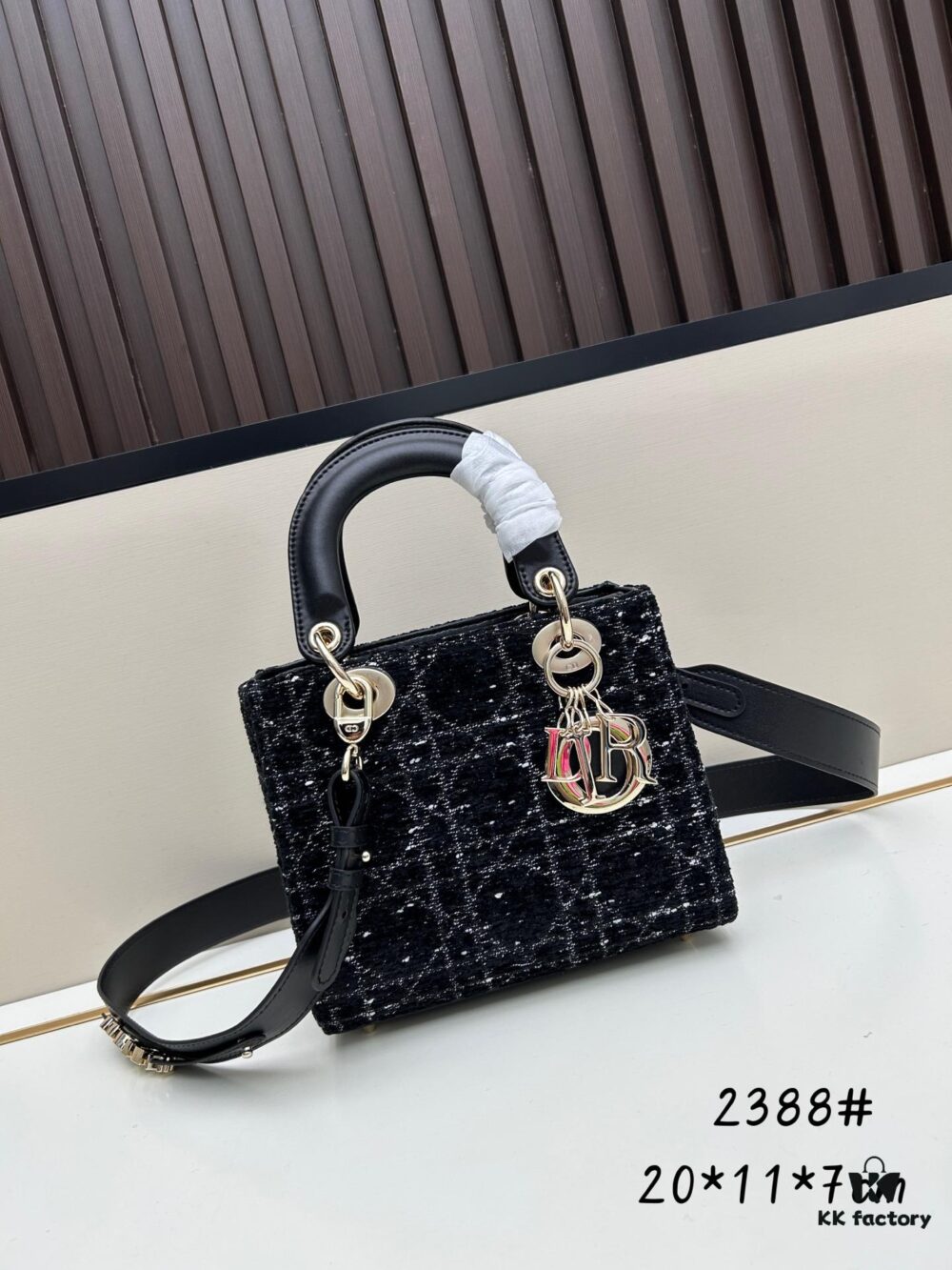 Dior New Launch Tweed Bag with Box Sharing ||| The Spiritual Essence of Tweed Fabric