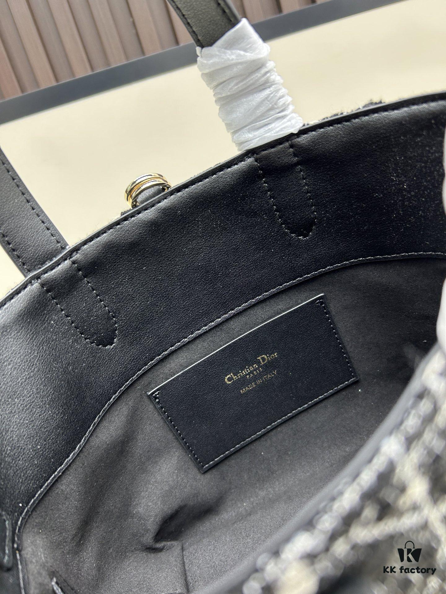 Dior Toujours Medium Vertical Handbag in Blush Beige Calfskin with Cannage Stitching