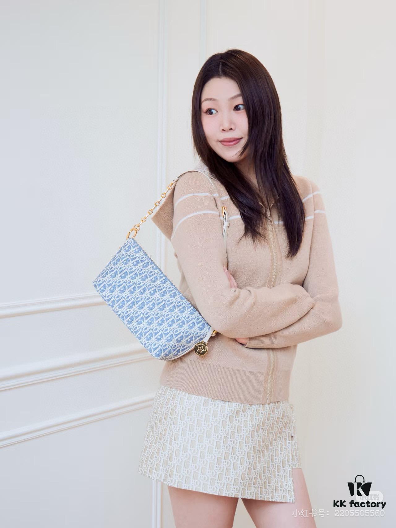 Diorstar Hobo Chain Bag in Blue Denim Dior Oblique Jacquard