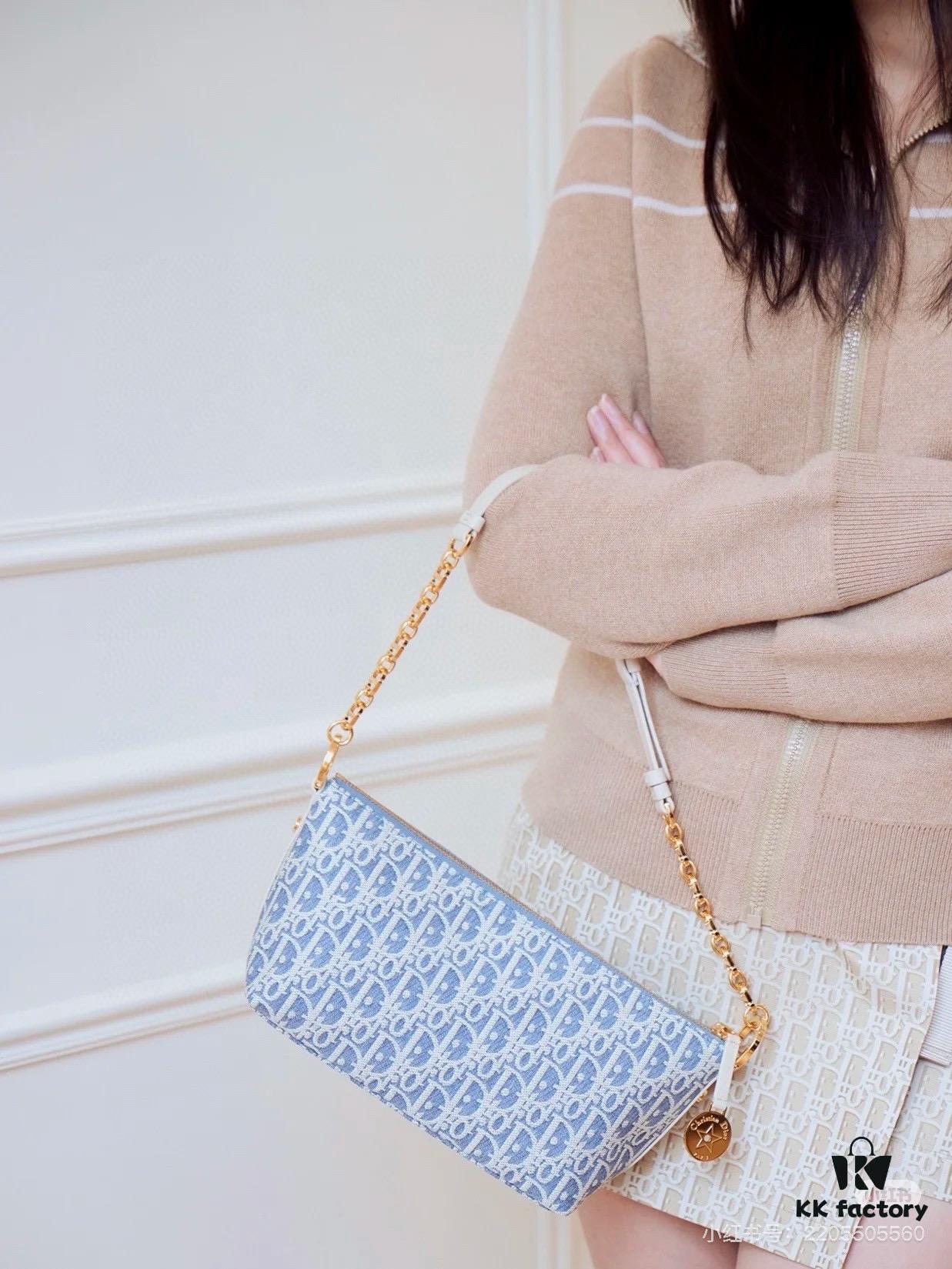 Diorstar Hobo Chain Bag in Blue Denim Dior Oblique Jacquard