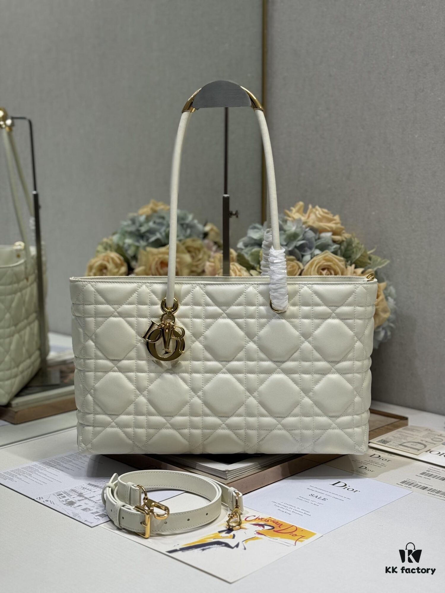 Top-Grade Original Dior Stills Handbag