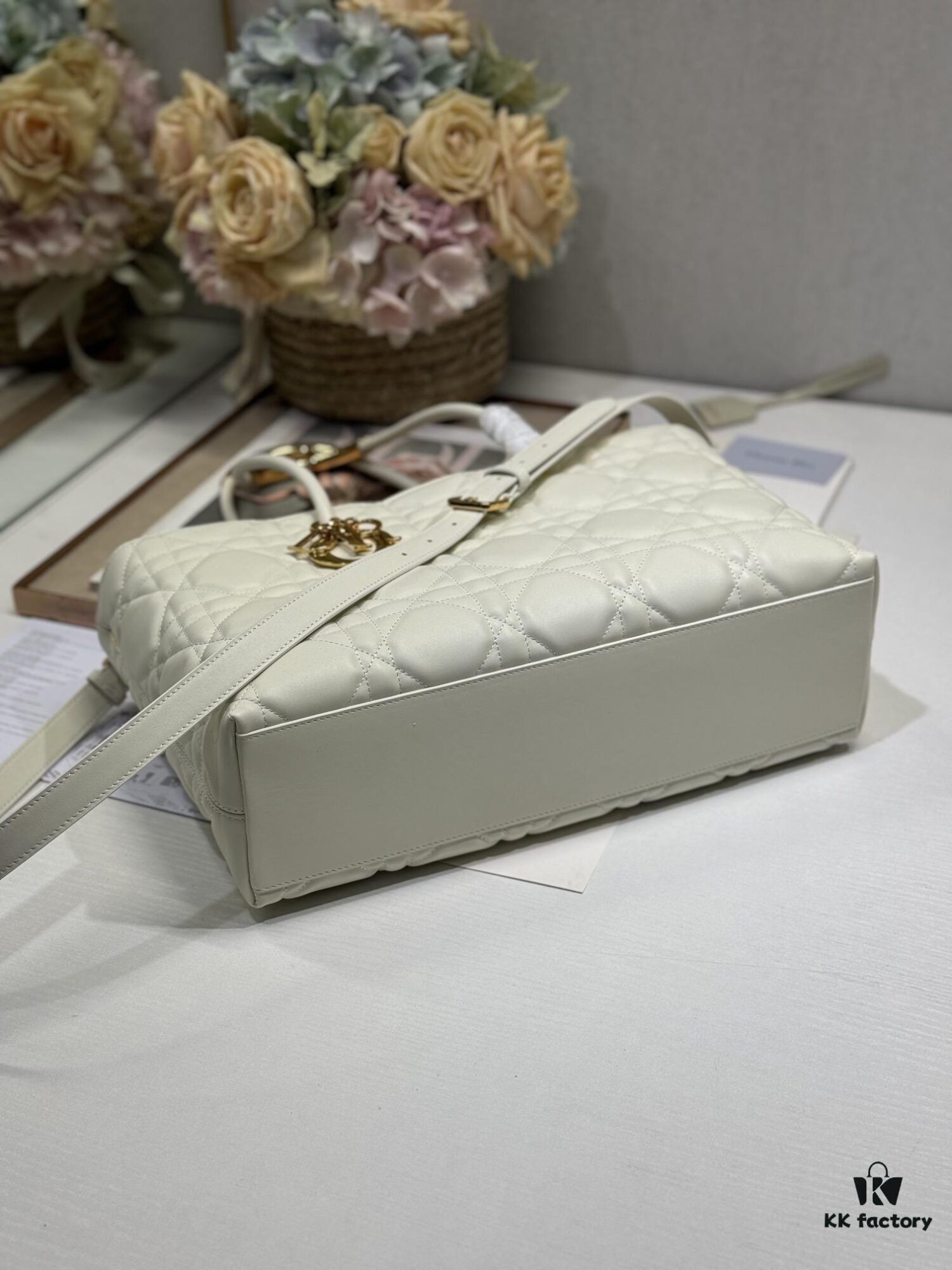 Top-Grade Original Dior Stills Handbag