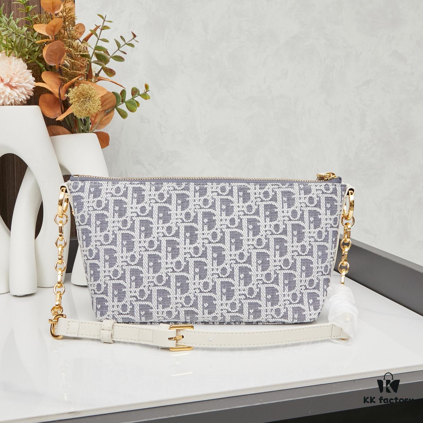 Diorstar Hobo Chain Bag in Blue Denim Dior Oblique Jacquard