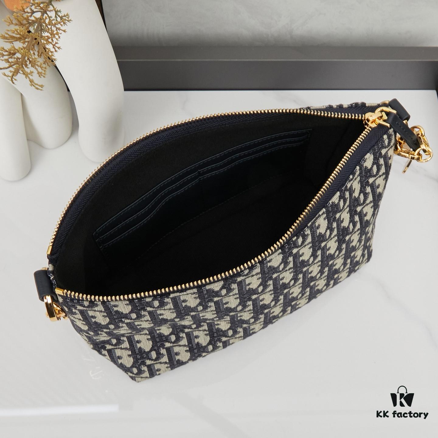 Diorstar Hobo Chain Bag in Blue Denim Dior Oblique Jacquard