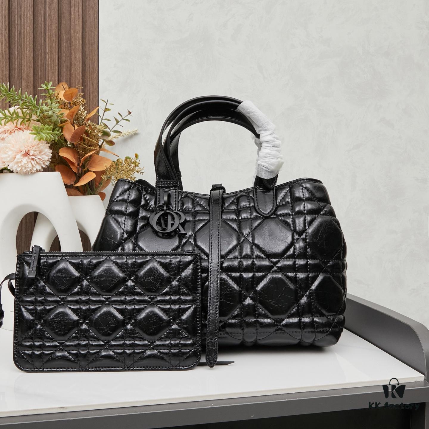 Medium-sized Oil-Waxed Calfskin Dior Toujours Bag