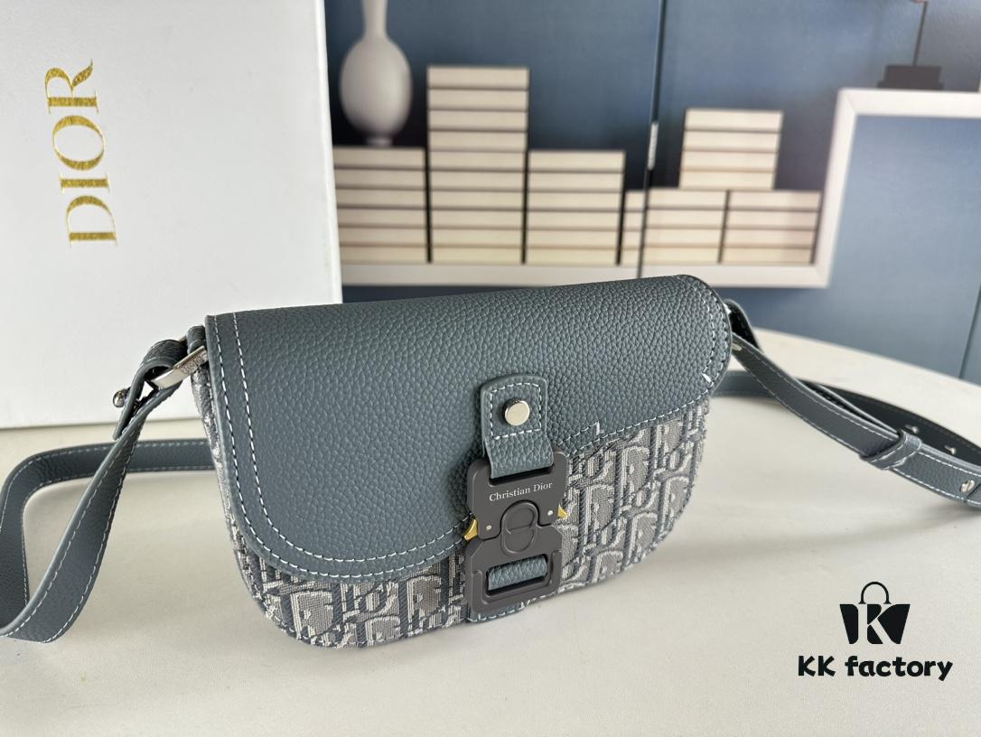 Dior Saddle Clutch with Shoulder Strap, Grainy Calfskin and Oblique Print