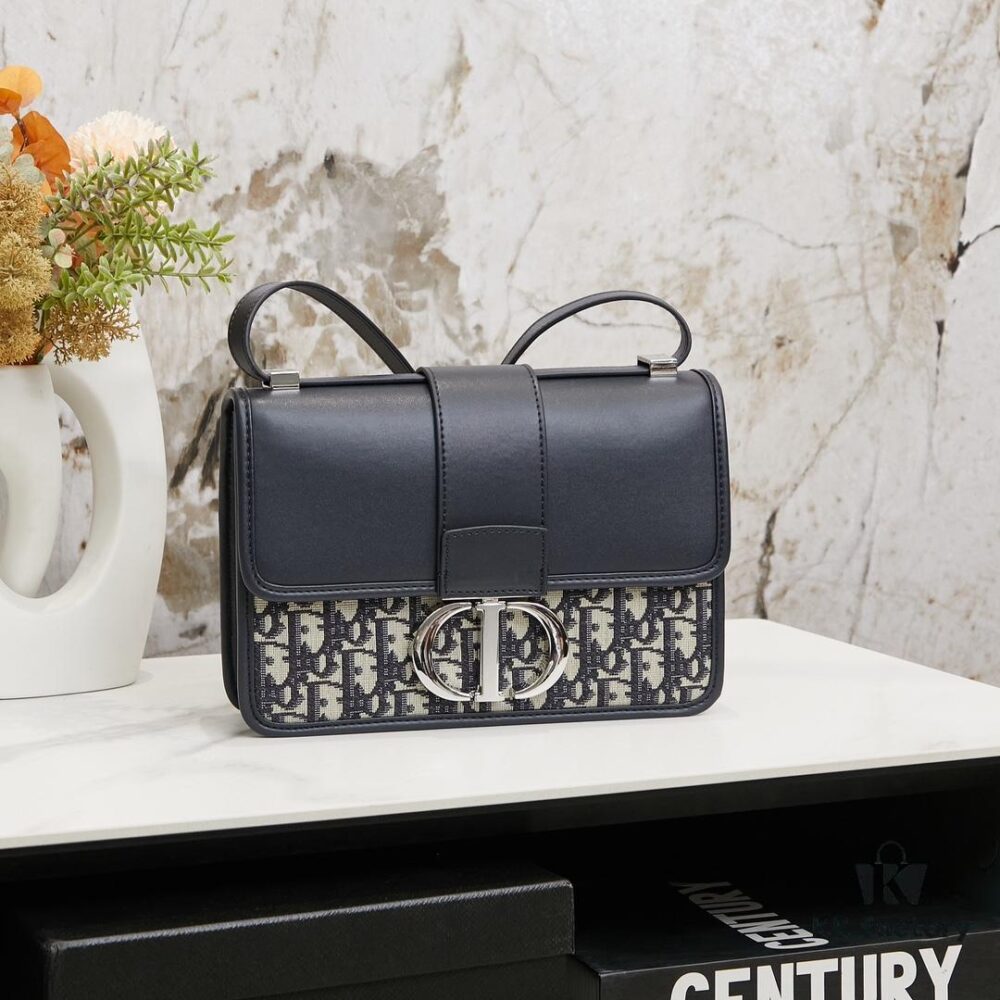 Large Size Di0r 30 Montaigne ♥️ Montaigne Bag