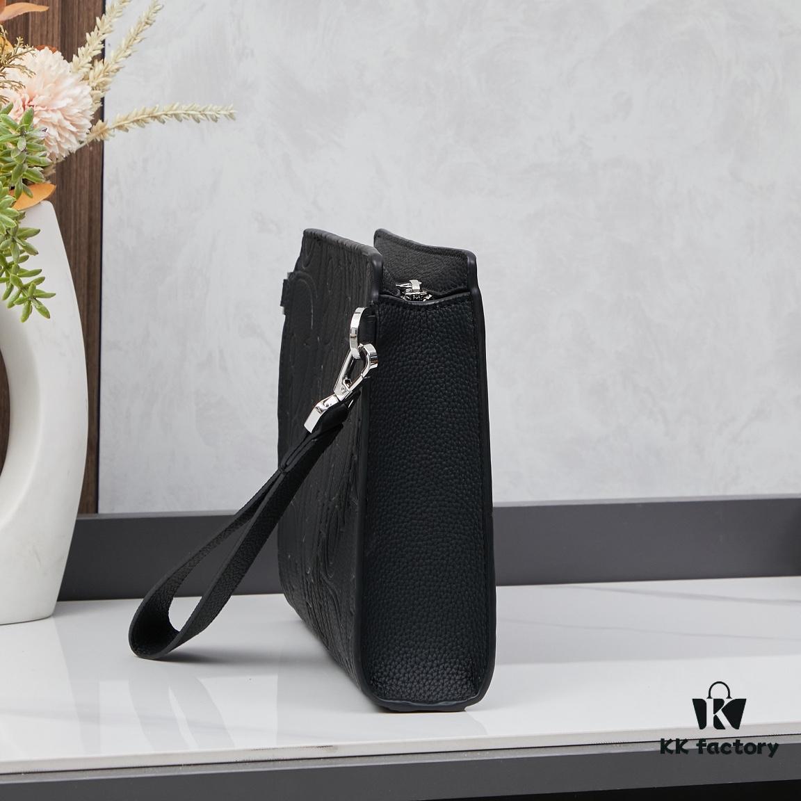 Dior Envelope Clutch with Box ||| Crafted from premium calf leather, this Dior envelope clutch draws inspiration from the brand's archives, featuring a signature Dior logo plaque on the front for elevated sophistication. Spacious zip compartment fits most smartphones, complemented by six card slots. Includes a detachable grained calfskin wrist strap with lobster clasp for versatile carrying options—either handheld or tucked into a larger handbag.