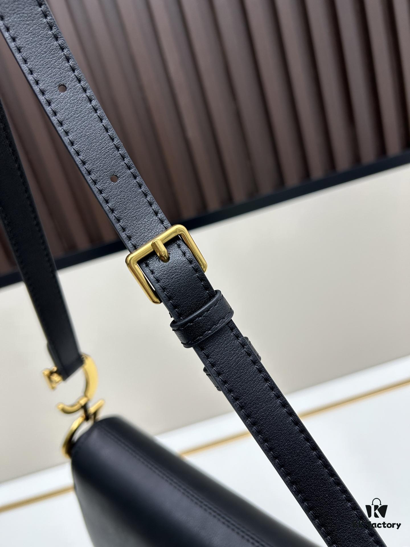 Box Included. Monogram. Thin Strap. Large Size. Matching Hardware. Comes with Box. 【♥️Dior Saddle Monogram Collection♥️ Highest Version Online】【Includes Boutique Original Strap 🎁】