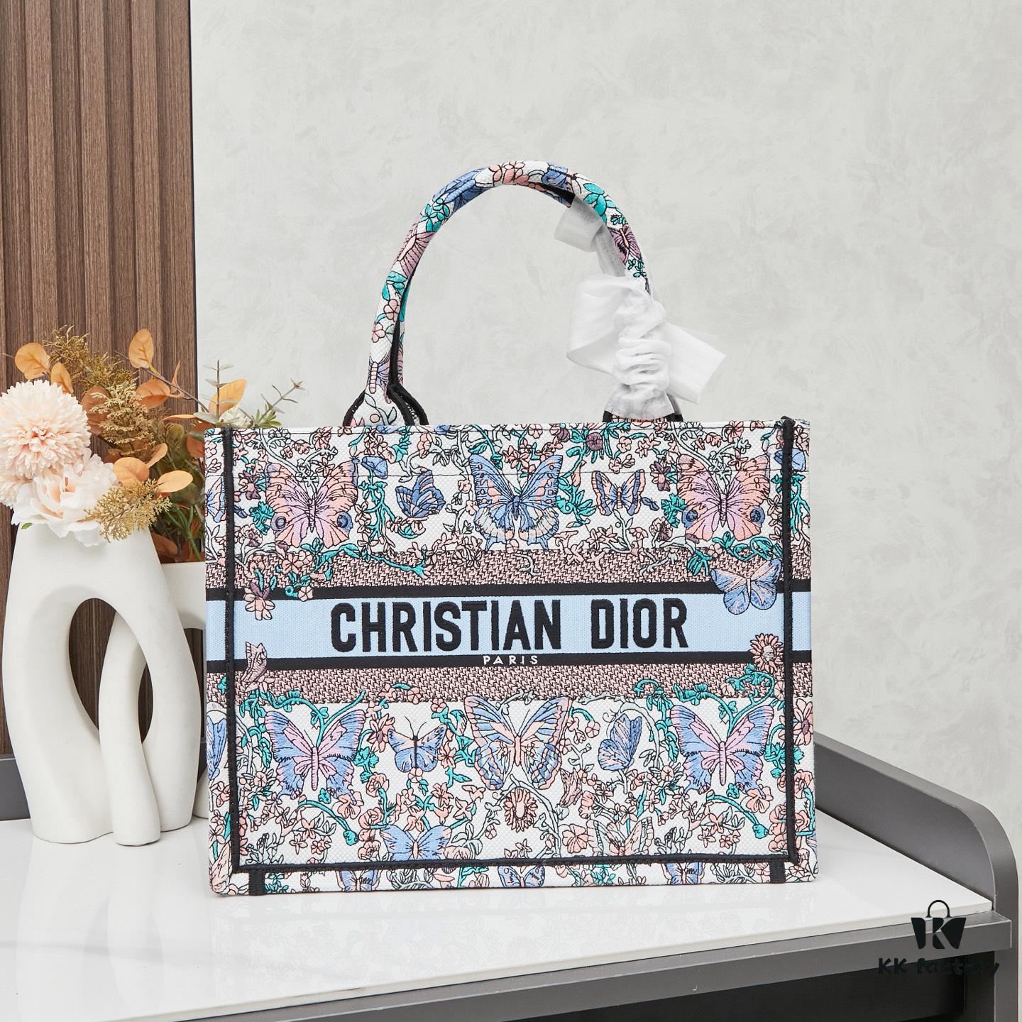 Original Order Embroidered Medium Di0r Book Tote