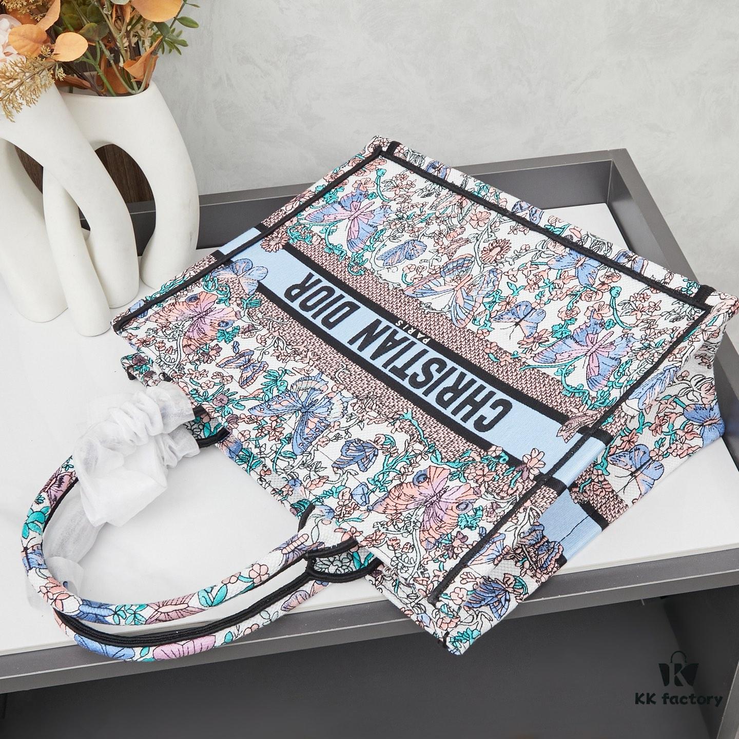 Original Order Embroidered Medium Di0r Book Tote