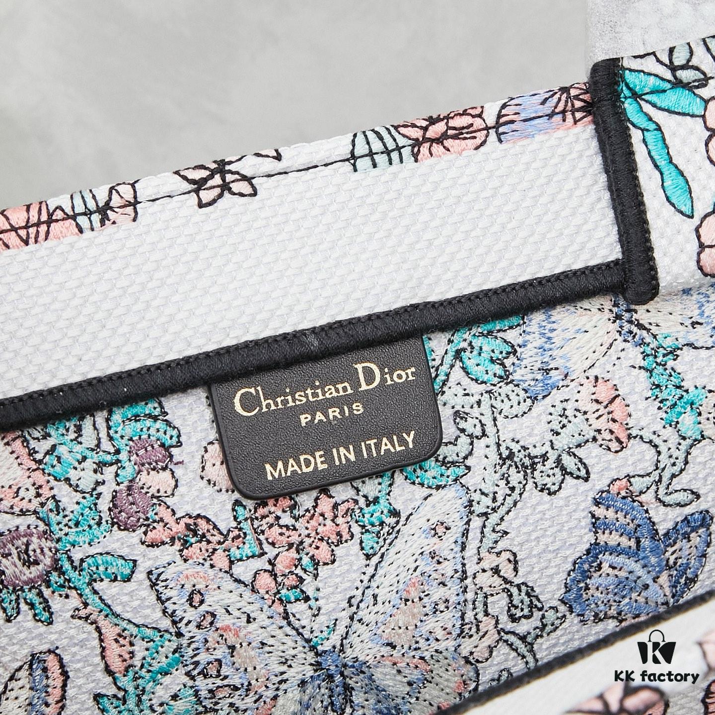 Embroidered Large [Dior Book Tote]