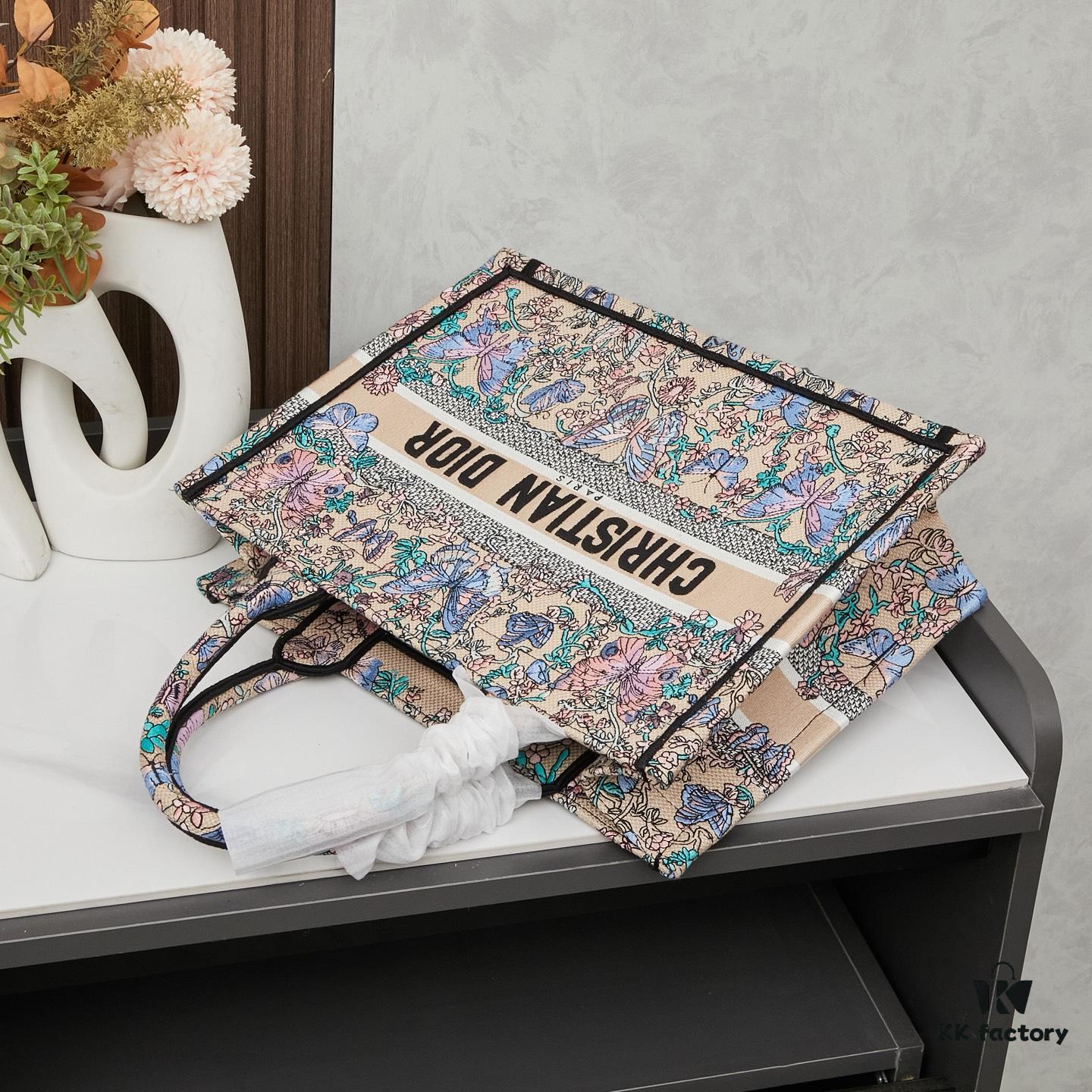 Original Order Embroidered Medium [Dior Book Tote]