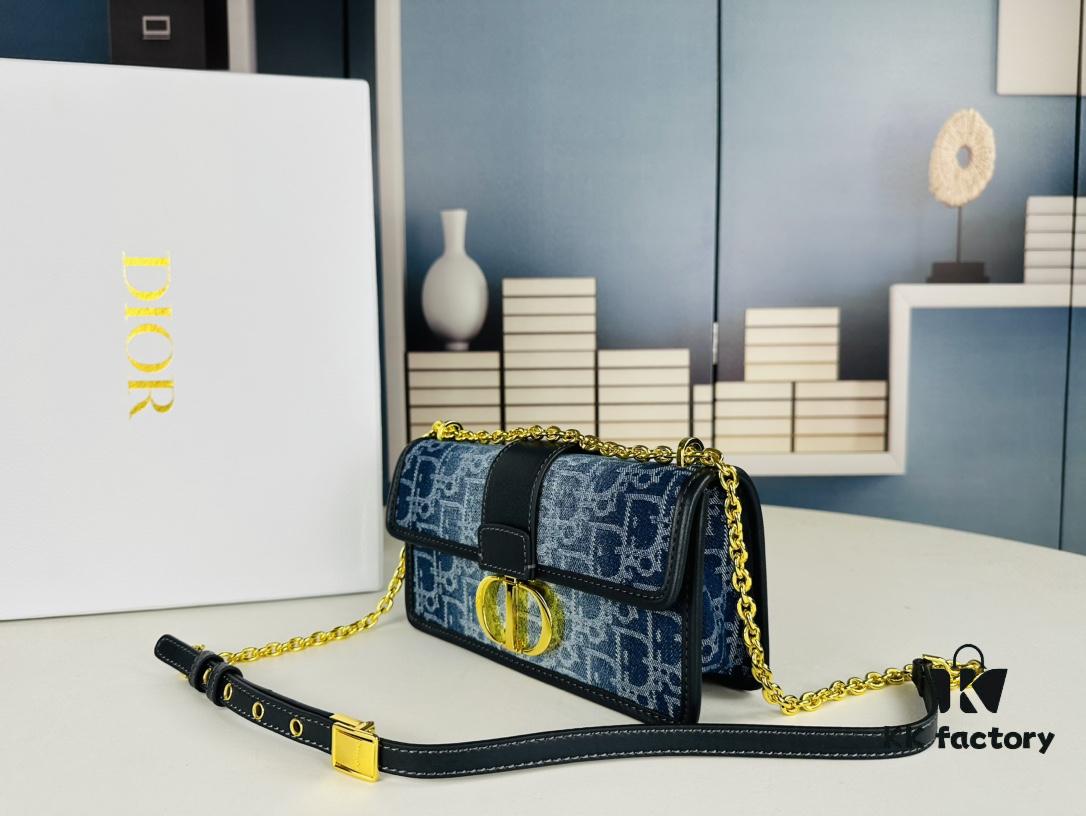 Small 30 Montaigne East-West Chain Bag in Denim Dior Oblique Jacquard