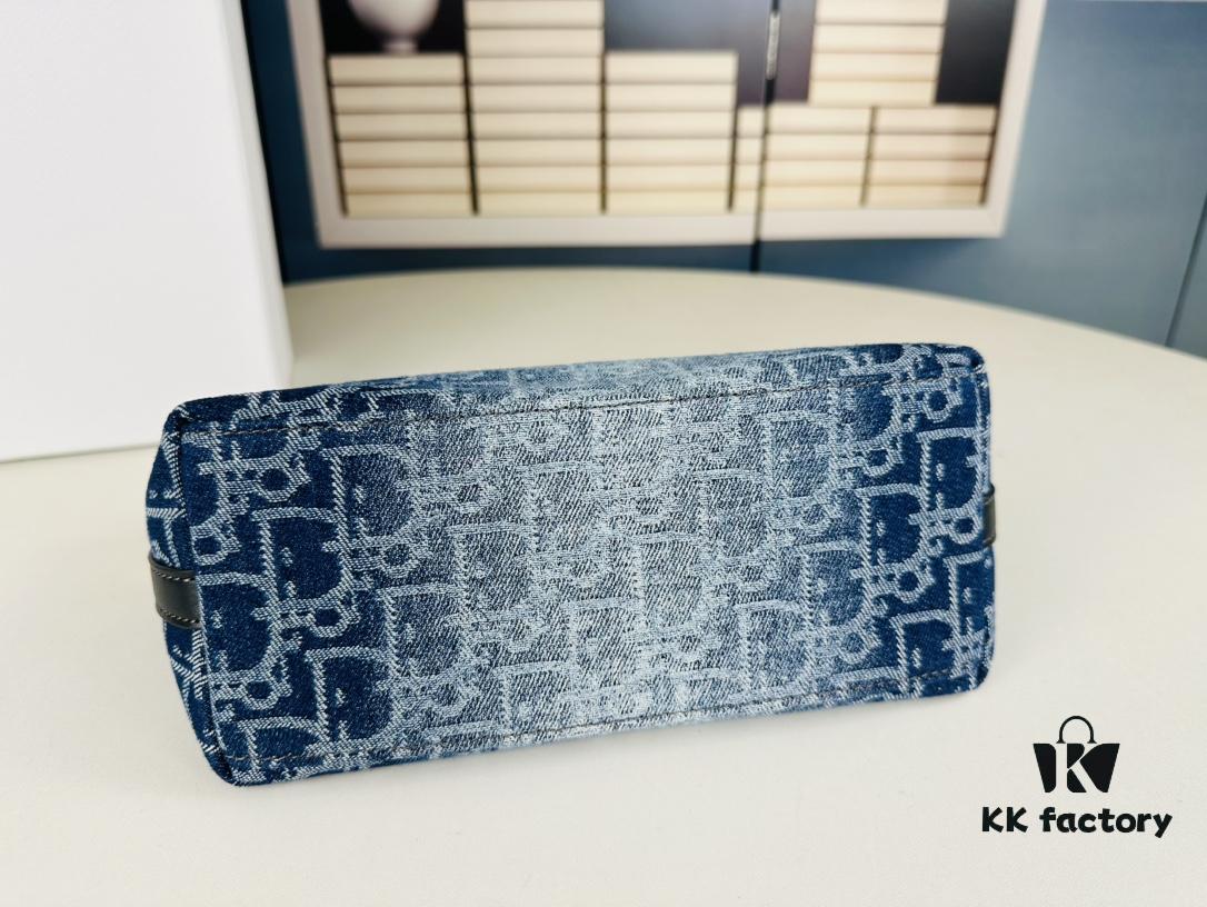 Diorstar Hobo Chain Bag in Blue Denim Dior Oblique Jacquard