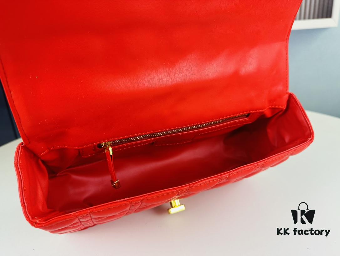 Dior Caro Large Leather Handbag in Caramel Beige