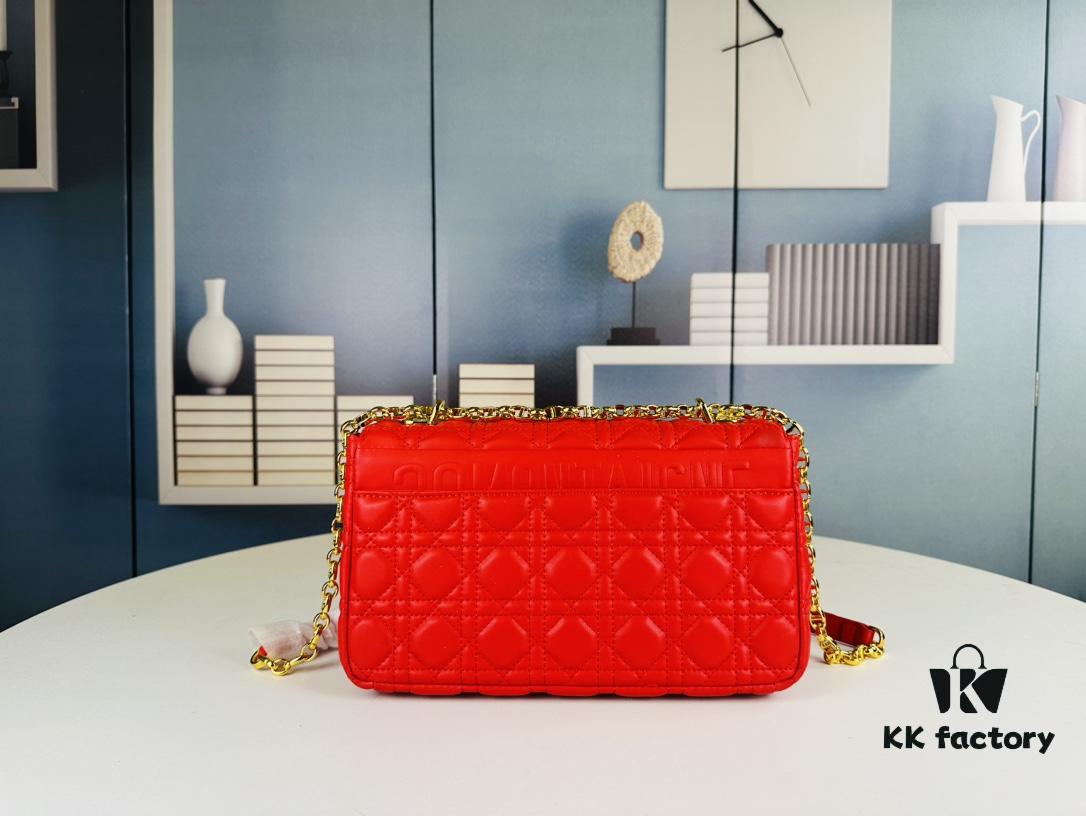 Dior Caro Large Leather Handbag in Caramel Beige