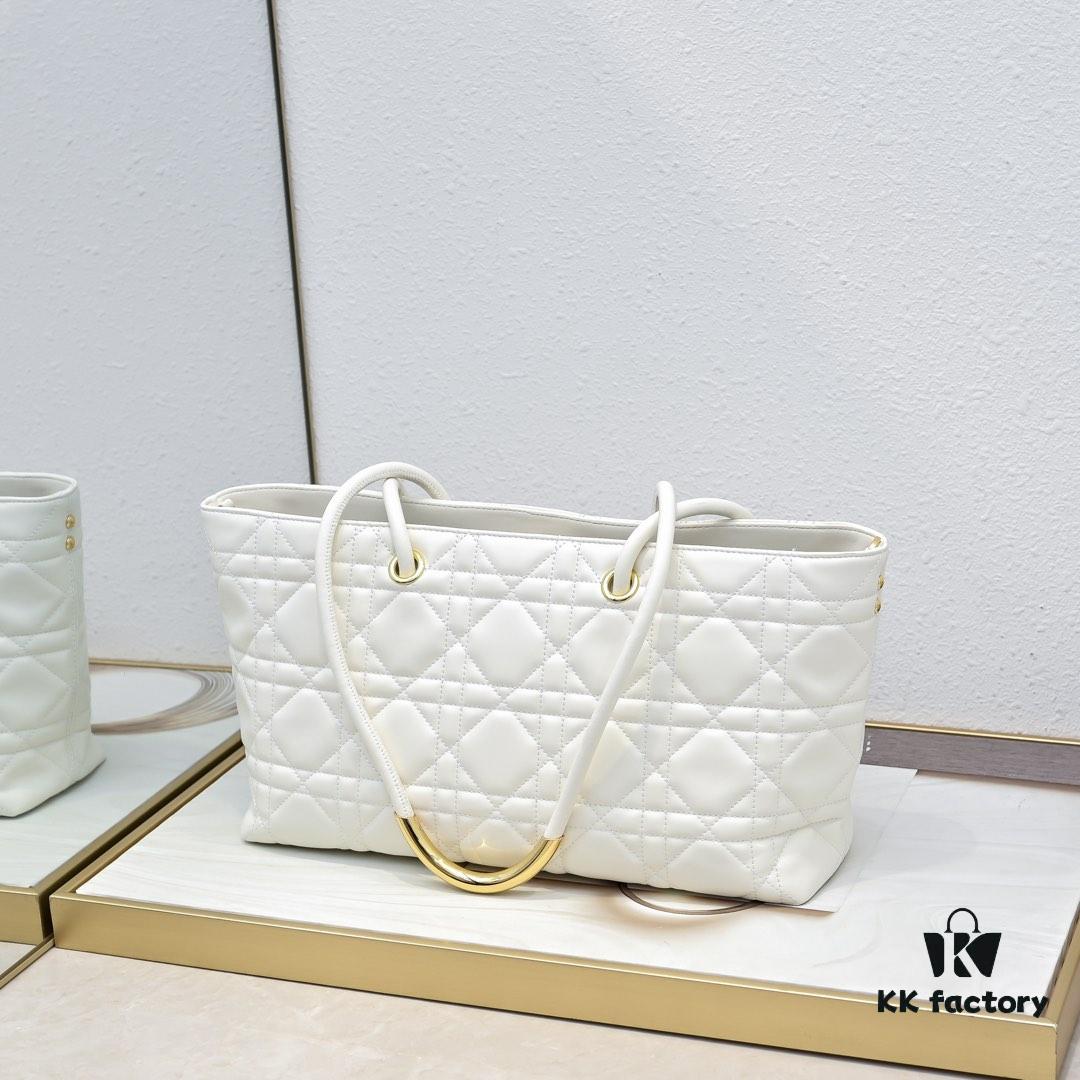 Top-Grade Original Dior Toujours Handbag