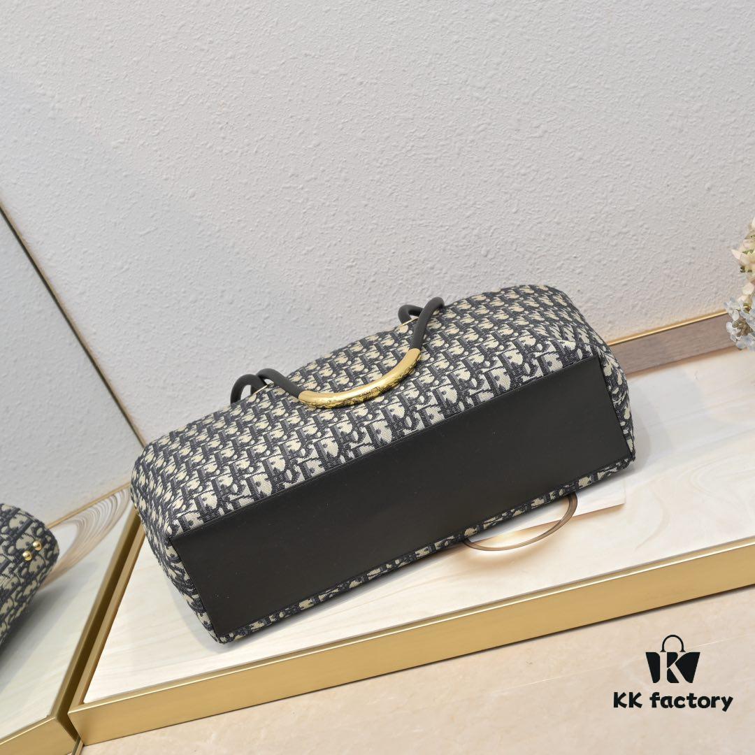 Top-Grade Original Dior Toujours Handbag