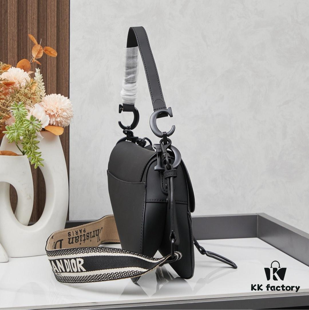 Matte Finish with Wide Strap New Arrival ☀【Includes Premium Gift Box】Large Size: 24.5 x 20 x 5 cm