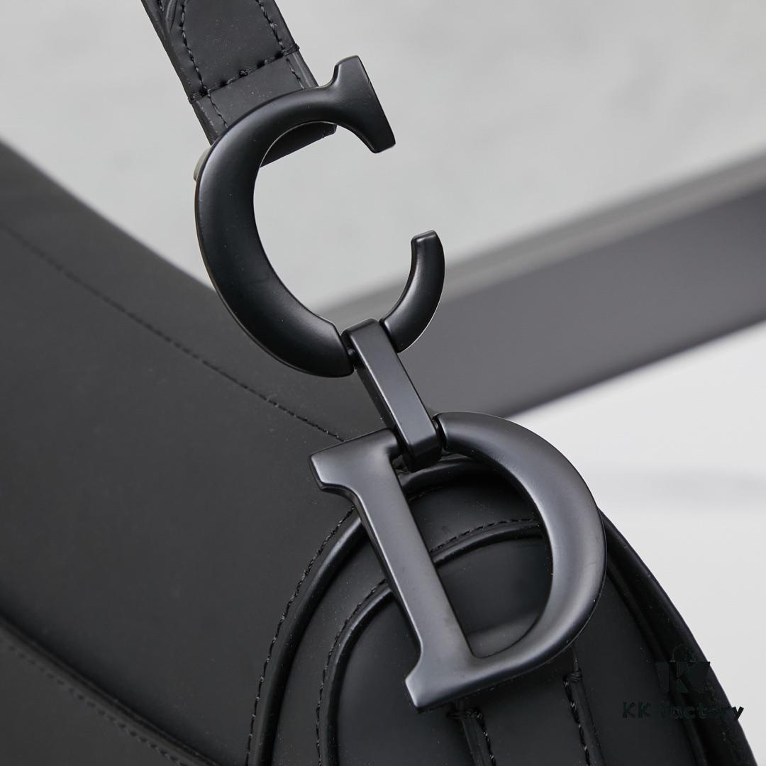 Matte Finish with Wide Strap New Arrival ☀【Includes Premium Gift Box】Large Size: 24.5 x 20 x 5 cm