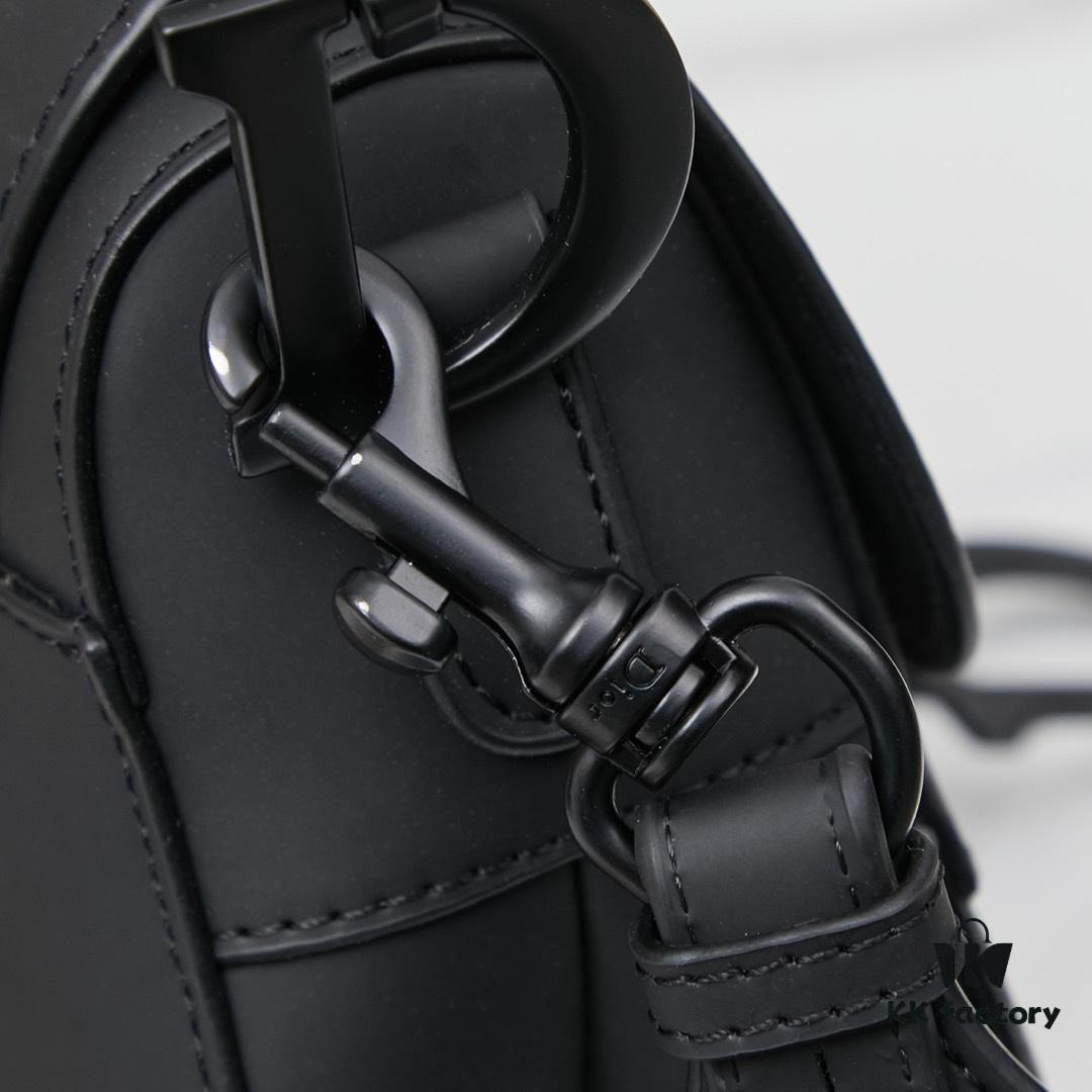 Matte Finish with Wide Strap New Arrival ☀【Includes Premium Gift Box】Large Size: 24.5 x 20 x 5 cm